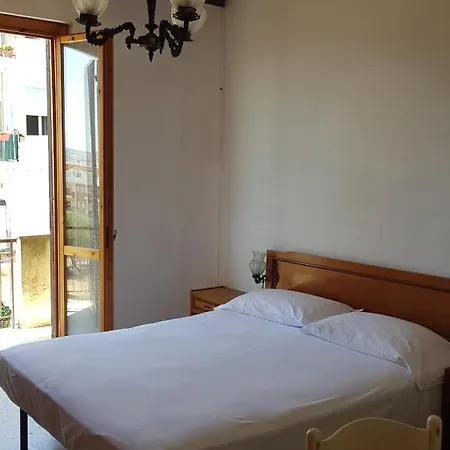 120mq Con 3 , 6 Posti Letto Апартаменты Джулианова